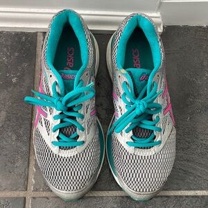 Asics Gel cumulus 18 size 7 women Sneakers teal Gray Pink